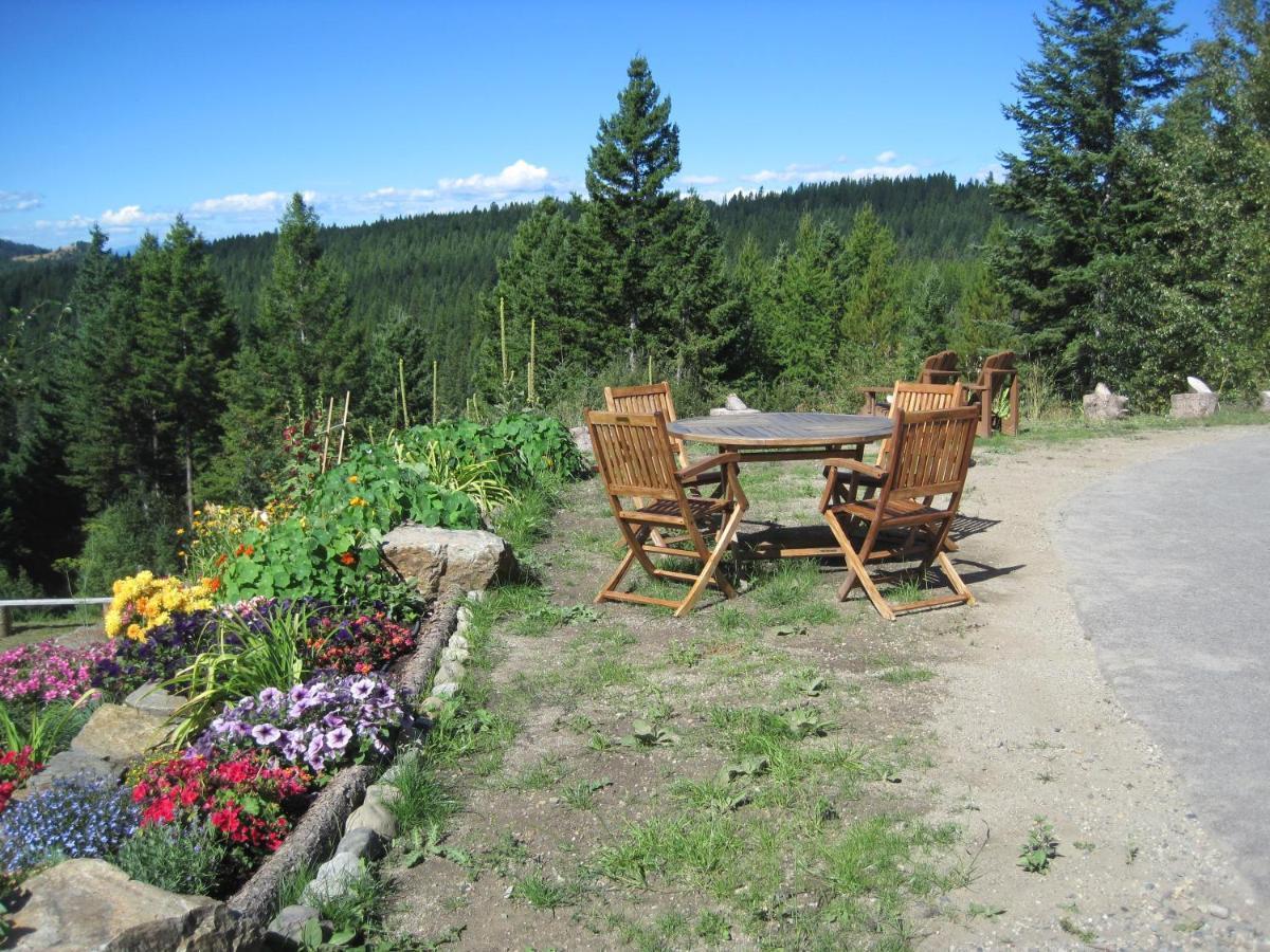 Wild Nature B&B Kelowna Exterior photo