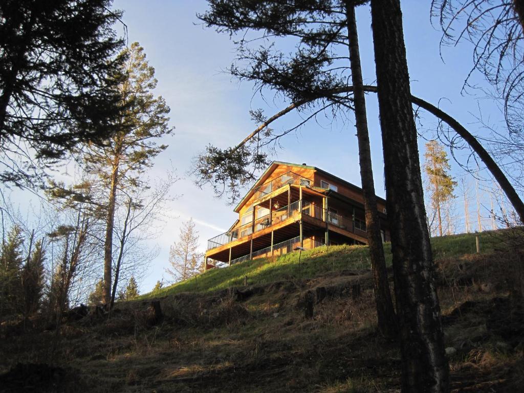 Wild Nature B&B Kelowna Exterior photo